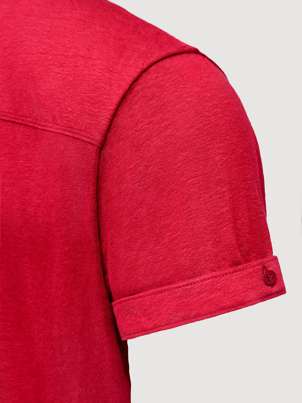 Macau Red
