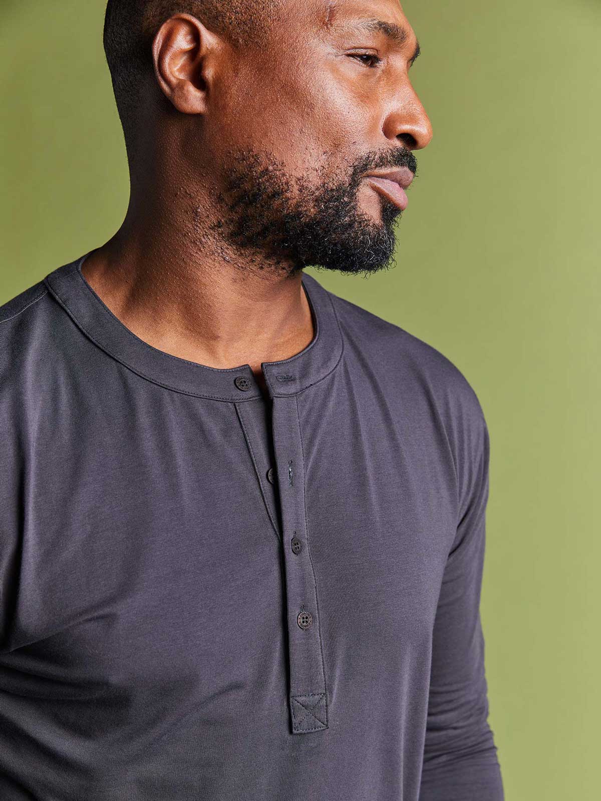 Y. Chroma Apparel review.