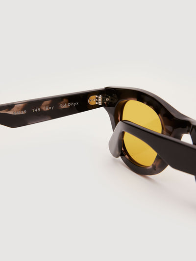 Onyx Amber