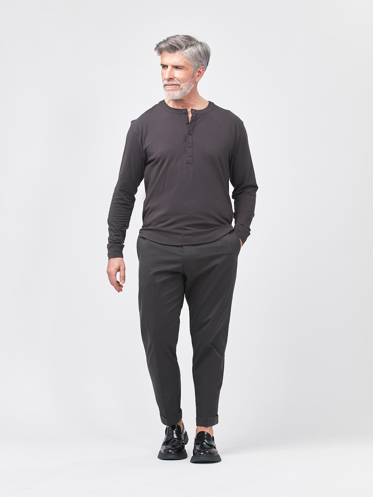 Obsidian Gray / SM (Short)