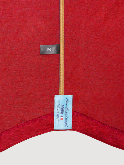 Macau Red